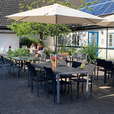 Myrehøj Bed&Breakfast-3